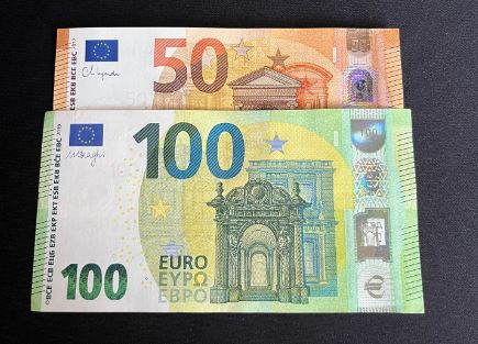 50€ - 100€ Banknotes Mixed